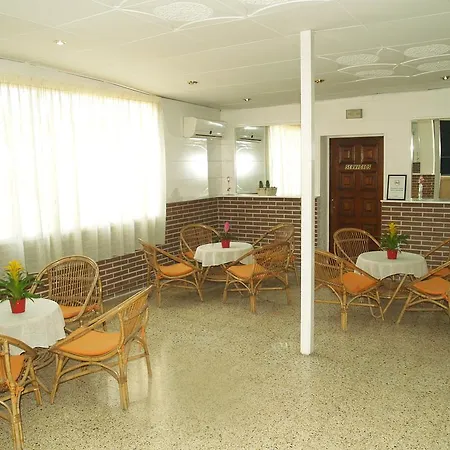 Mino Hotel Castelldefels