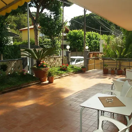 Mino Hotel Castelldefels