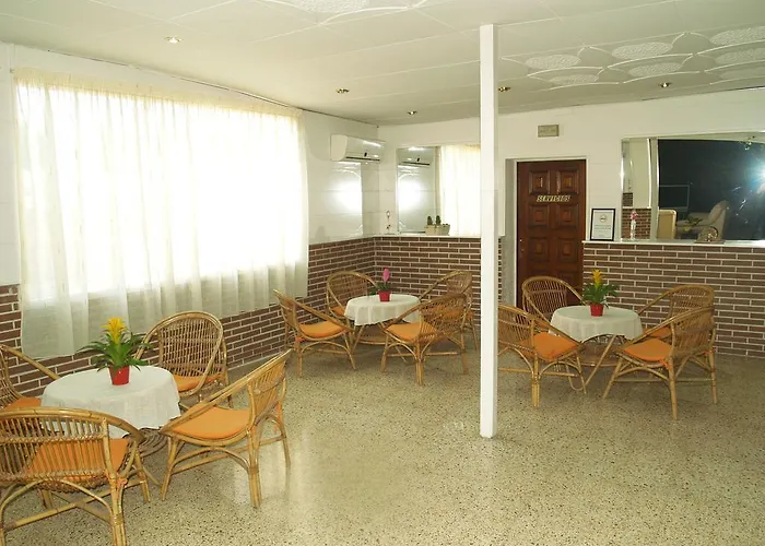 Mino Hotel Castelldefels